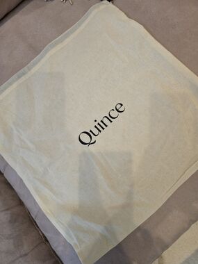 Quince Dust Bag in Natural Cream